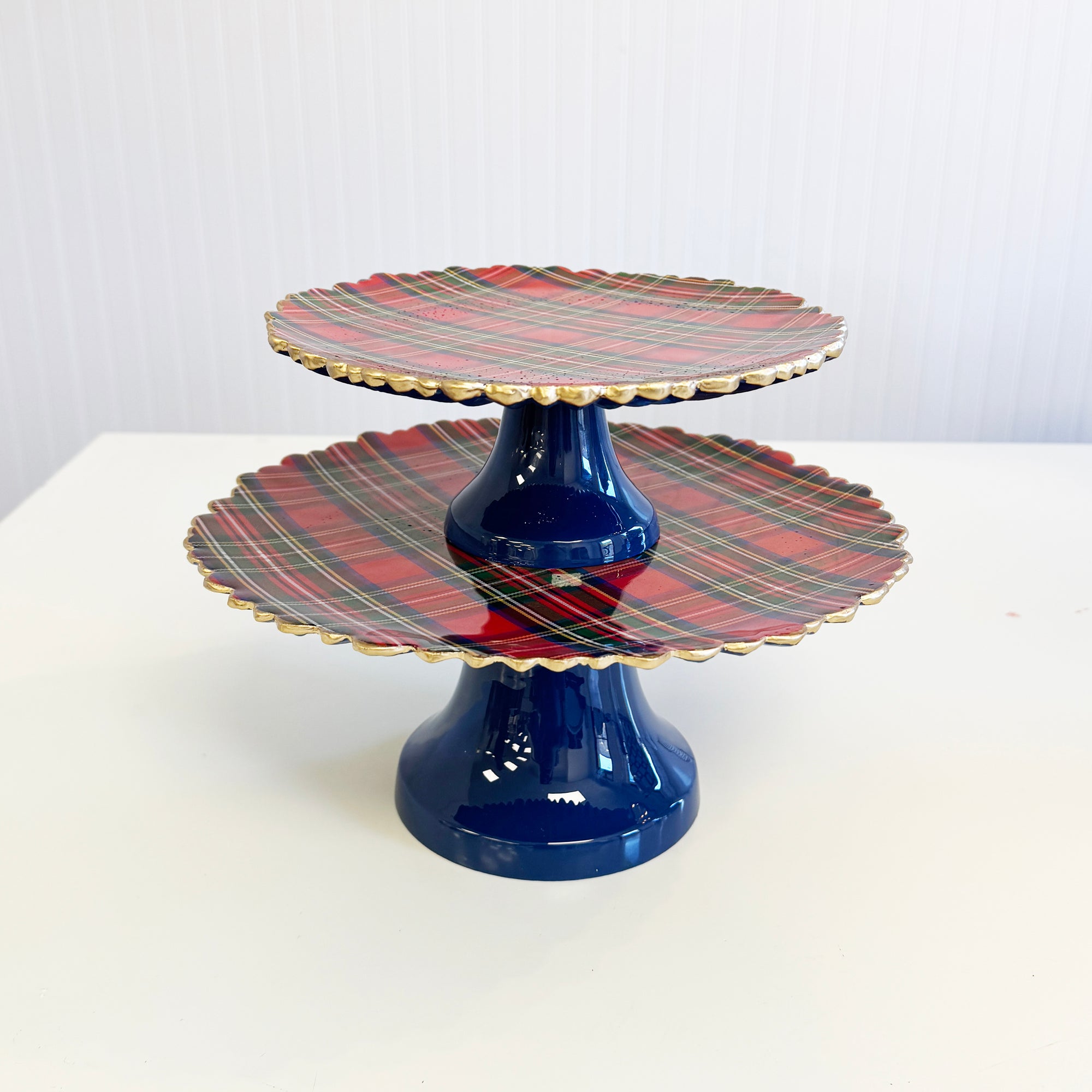 Tartan Plaid Enameled Cake Stand | Medium