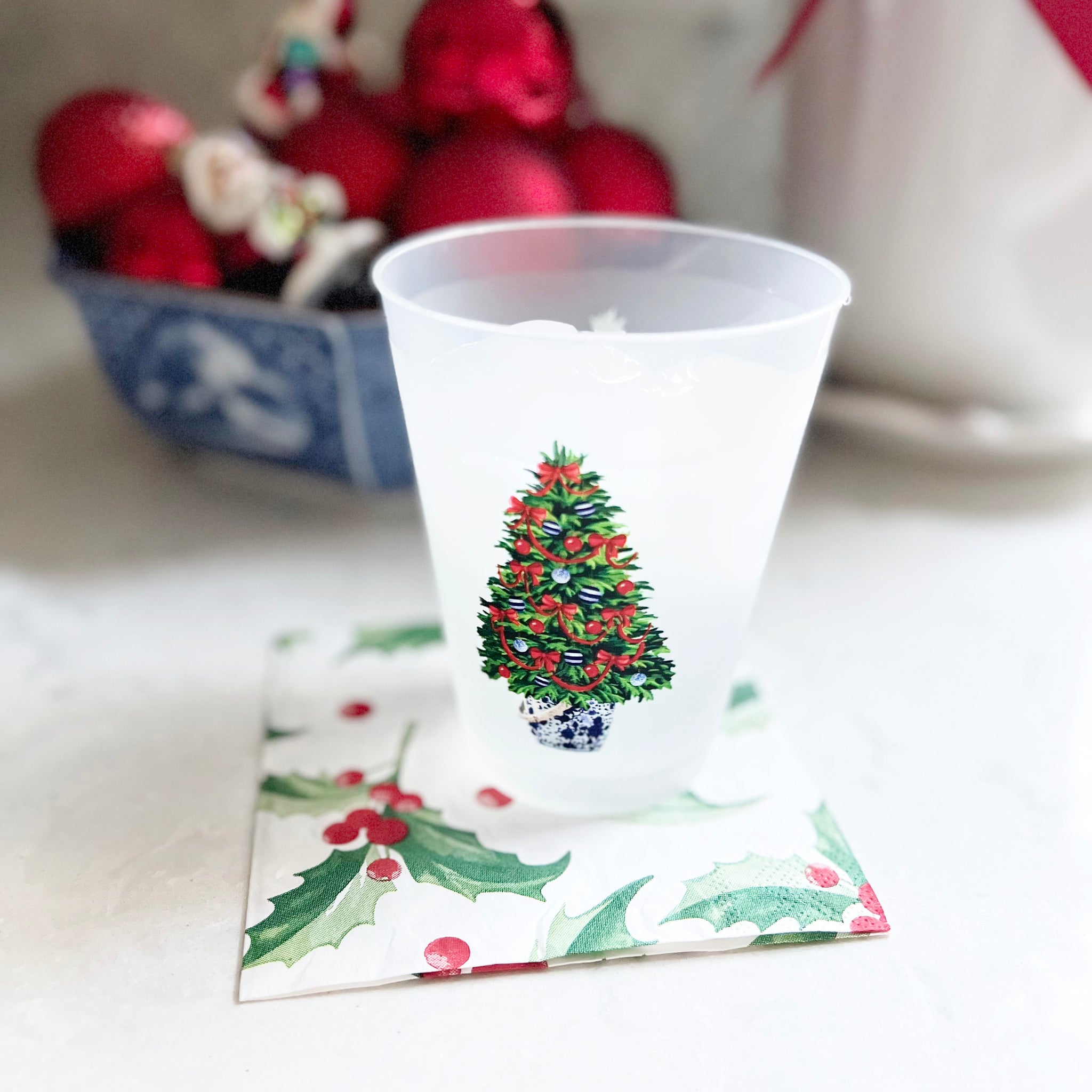 CHRISTMAS Shatterproof Frosted Cups 